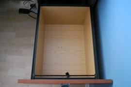 WM-desk drawers, 6