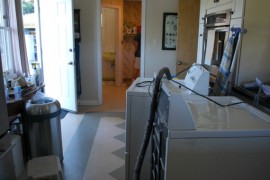 Laundry Room 1, 6