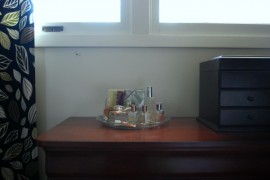 Perfume Tray, 1