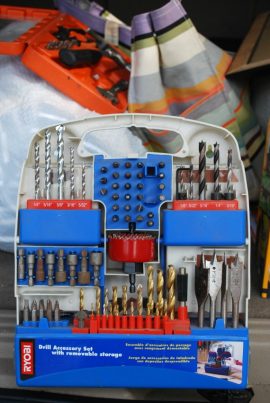 Change a Tail Light Bulb, 5