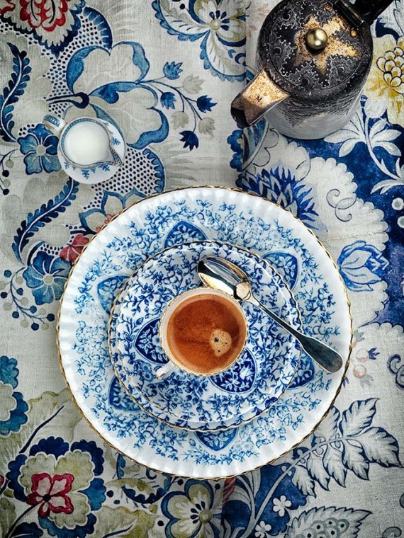 Blue White Cup